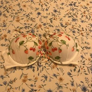 Victoria secret bra